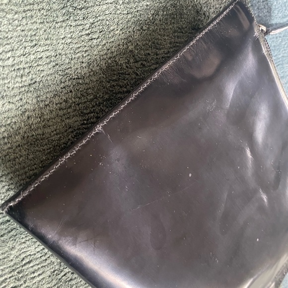 GUCCI unisex Pouchette: Limited edition Tom Ford era : black polished leather - Picture 11 of 17